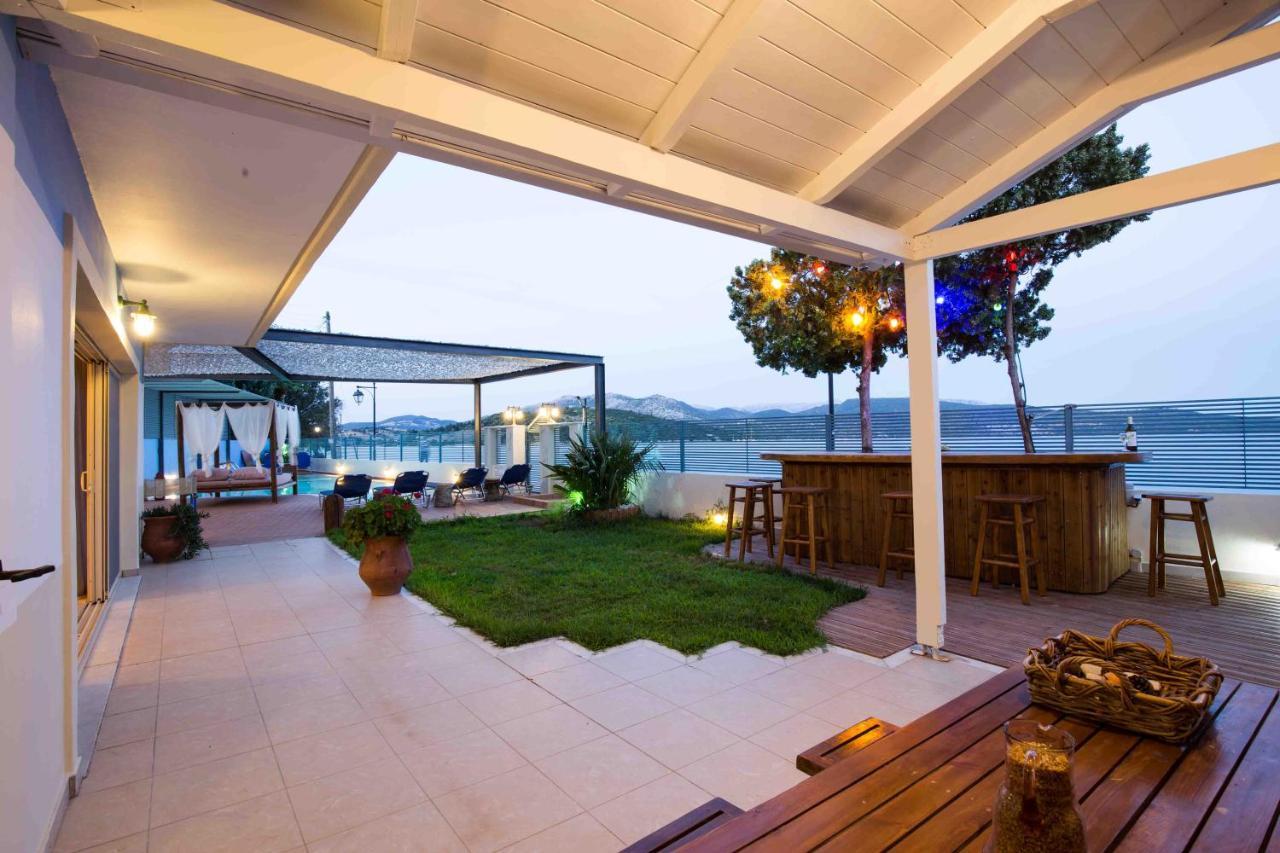 Salty Breeze Beachfront By Lefkadastay Ligia Exterior foto