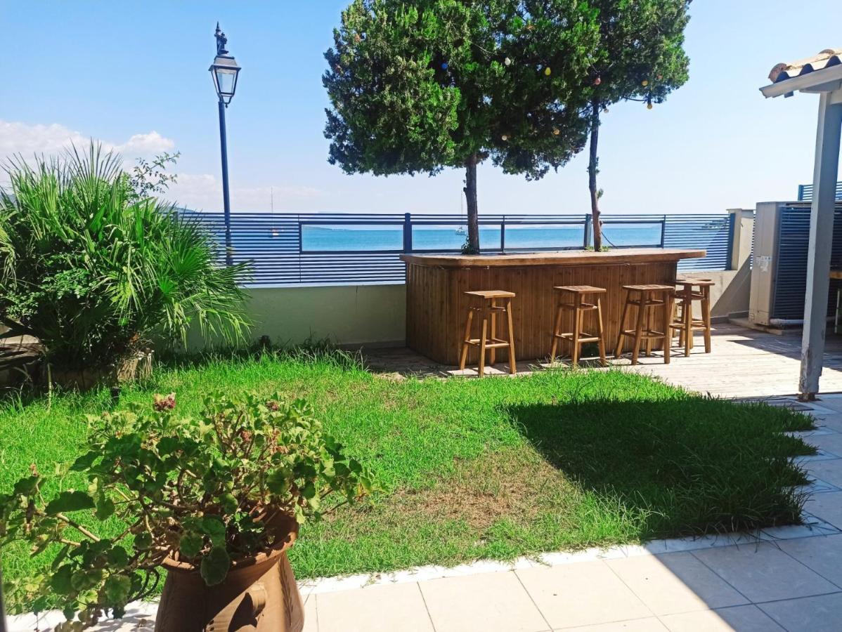 Salty Breeze Beachfront By Lefkadastay Ligia Exterior foto
